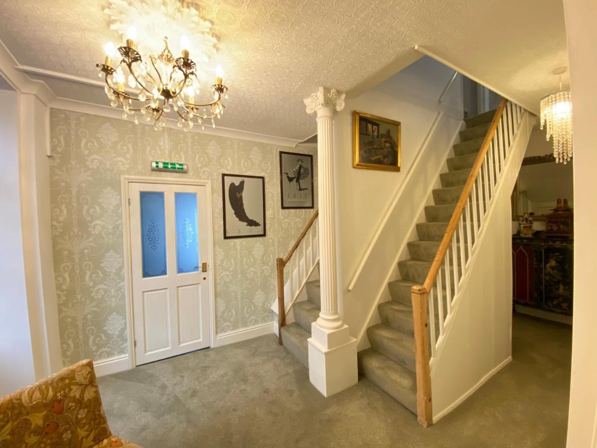 Lala Mundi Bed and Breakfast Brading Exteriör bild