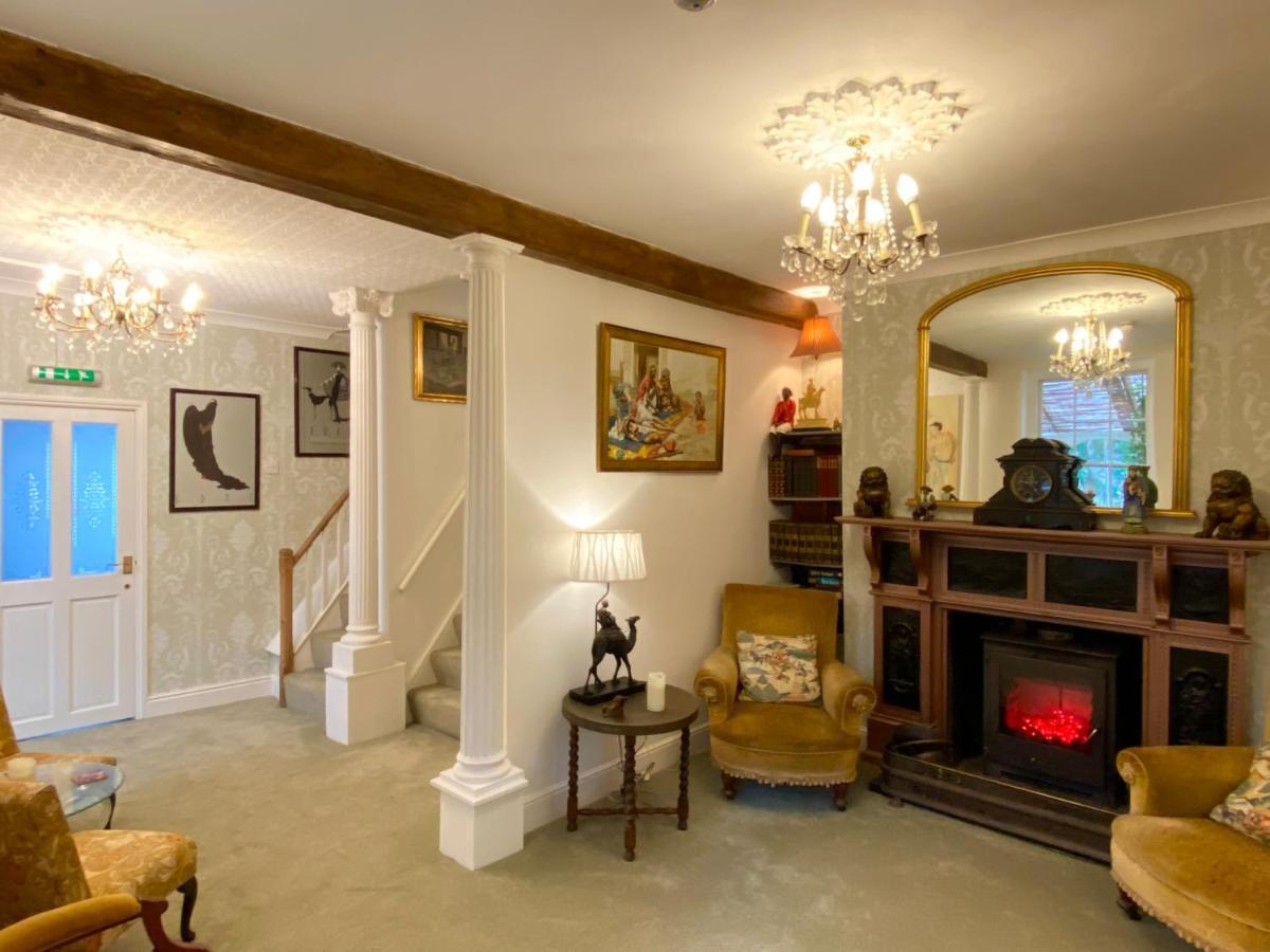 Lala Mundi Bed and Breakfast Brading Exteriör bild