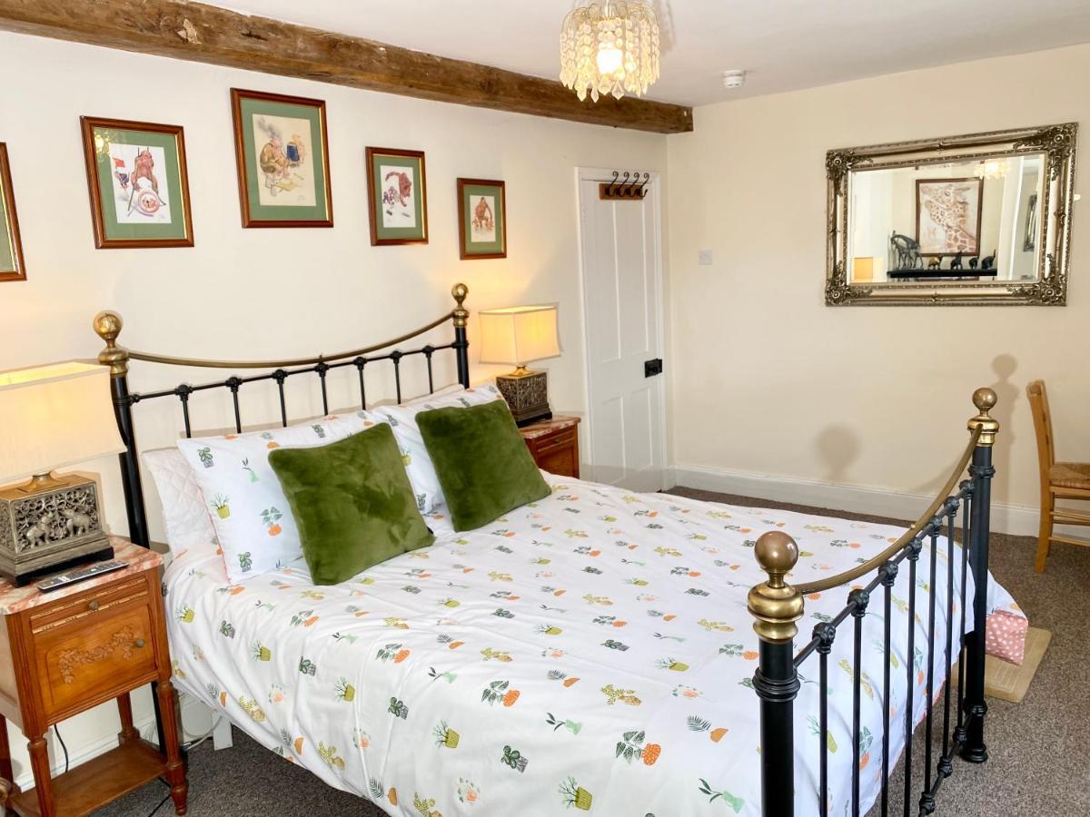 Lala Mundi Bed and Breakfast Brading Exteriör bild